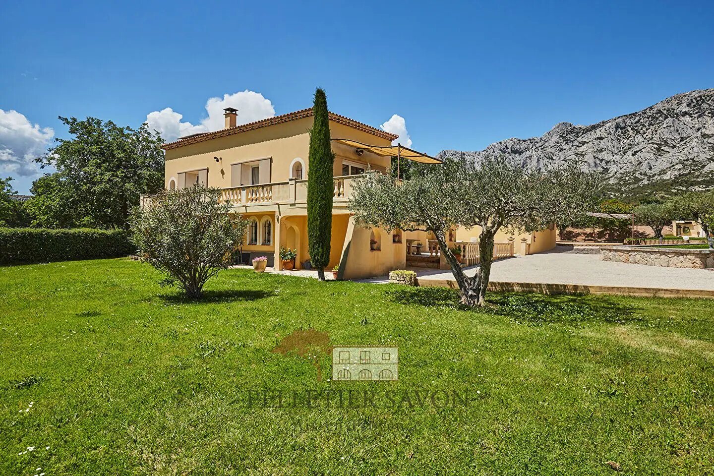 Maison à vendre, 220m², Puyloubier
