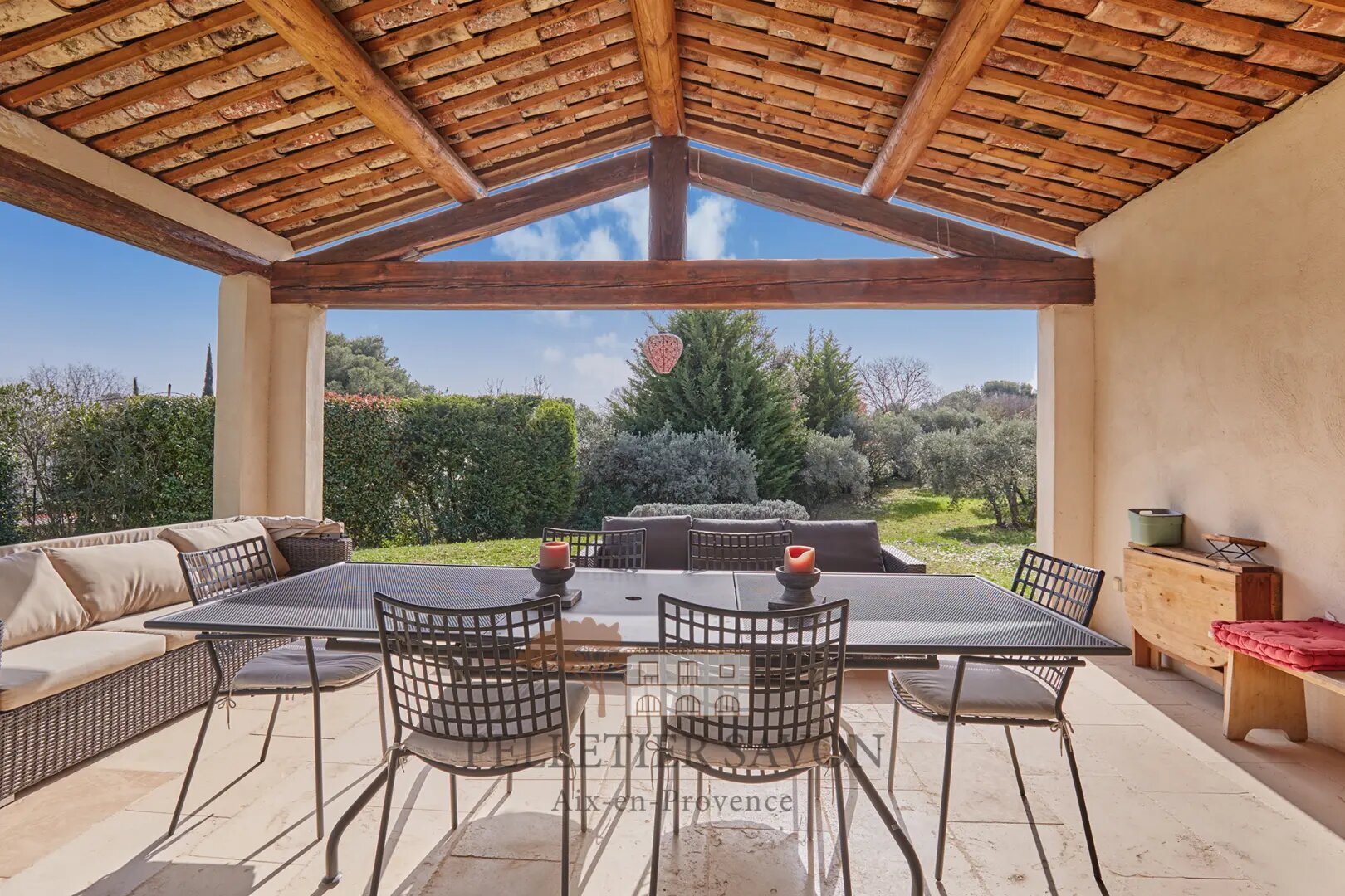 Maison à vendre, 400m², Ventabren