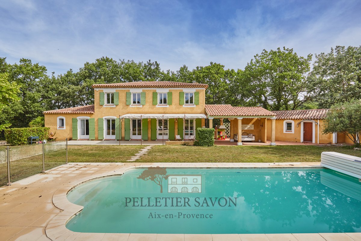 Maison à vendre, 224m², Le Puy-Sainte-Réparade
