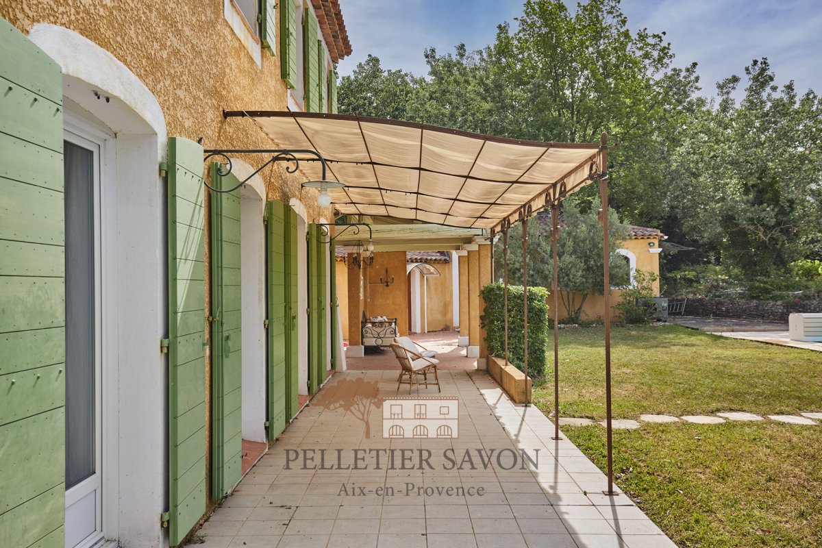 Maison à vendre, 224m², Le Puy-Sainte-Réparade