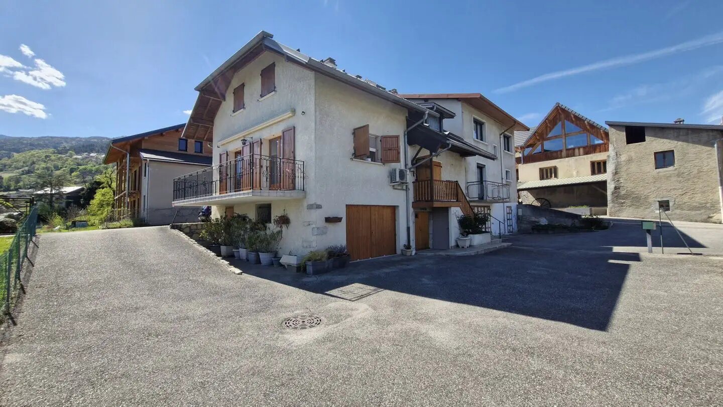 Maison à vendre, 194m², Saint-Baldoph