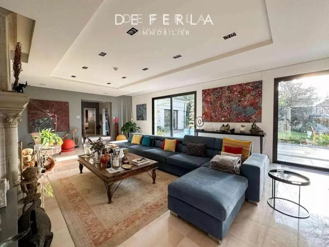 Maison à vendre, 1020m², Saint-Maur-des-Fossés