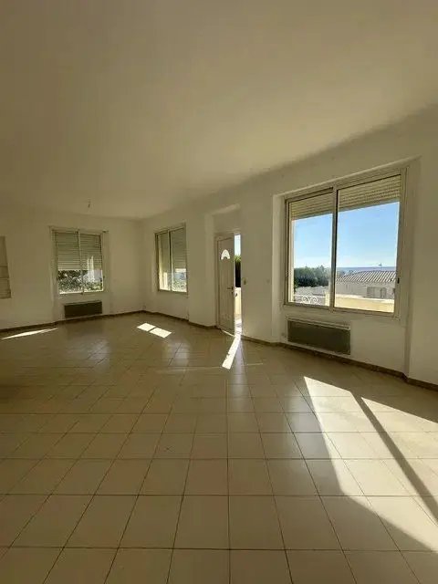 Appartement à louer, 81m², Sausset-les-Pins