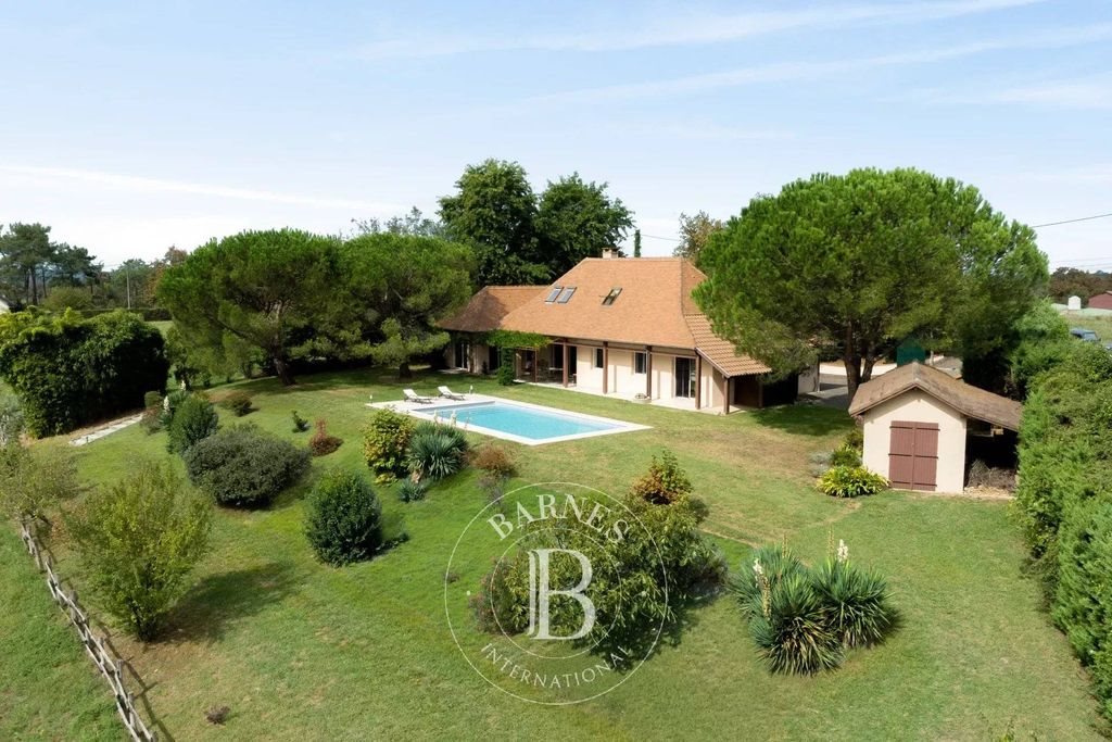 Maison à vendre, 208m², Salies-de-Béarn