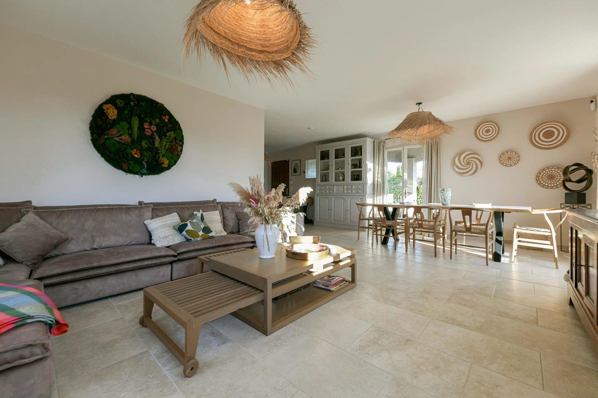 Maison à vendre, 126m², Uzès