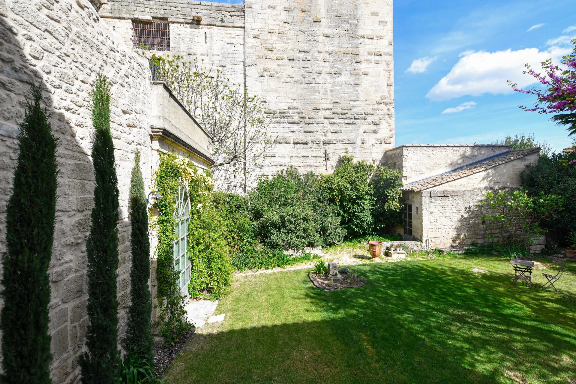 Appartement à vendre, 75m², Uzès