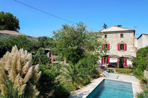 Maison 11 pièces 175 m² · à Uzès · 175 m² · 695 000 €