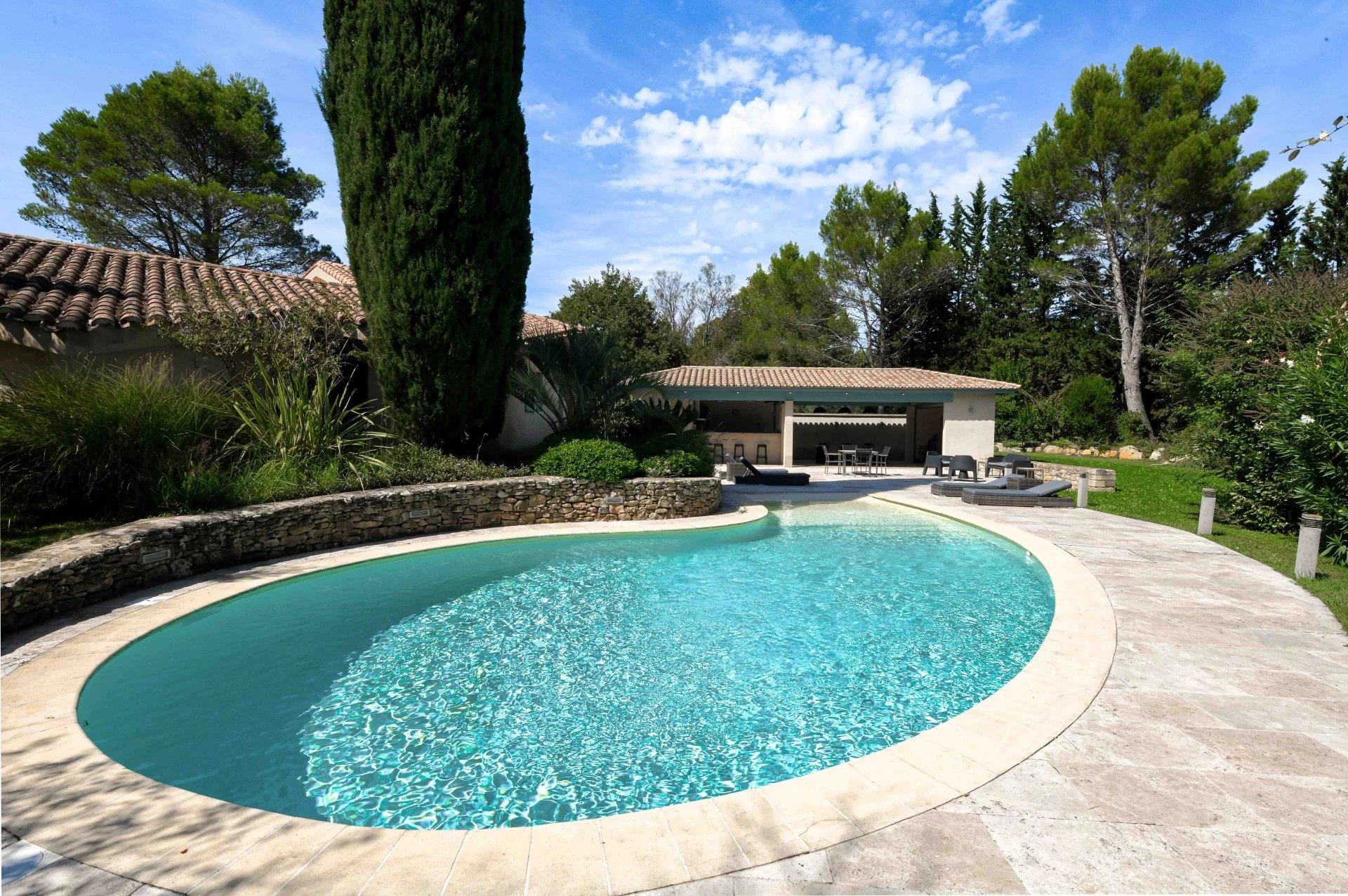 Maison à vendre, 168m², Uzès