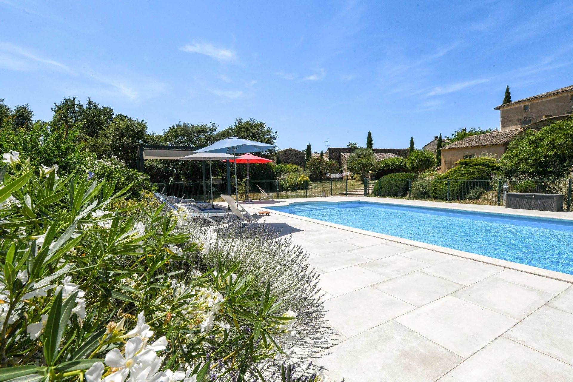 Maison à vendre, 323m², Uzès