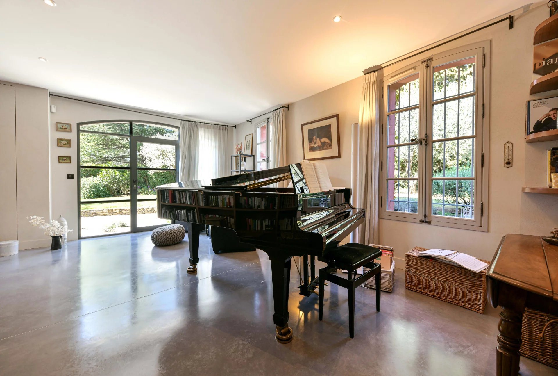 Maison à vendre, 241m², Uzès
