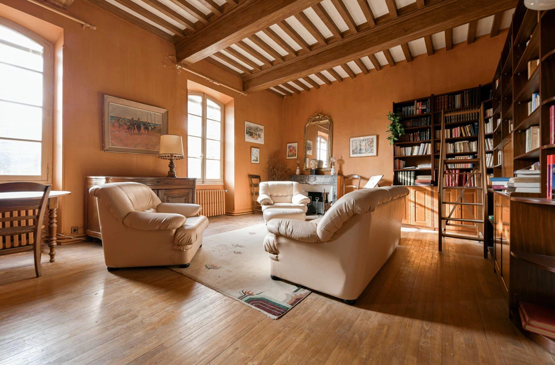 Maison à vendre, 693m², Uzès
