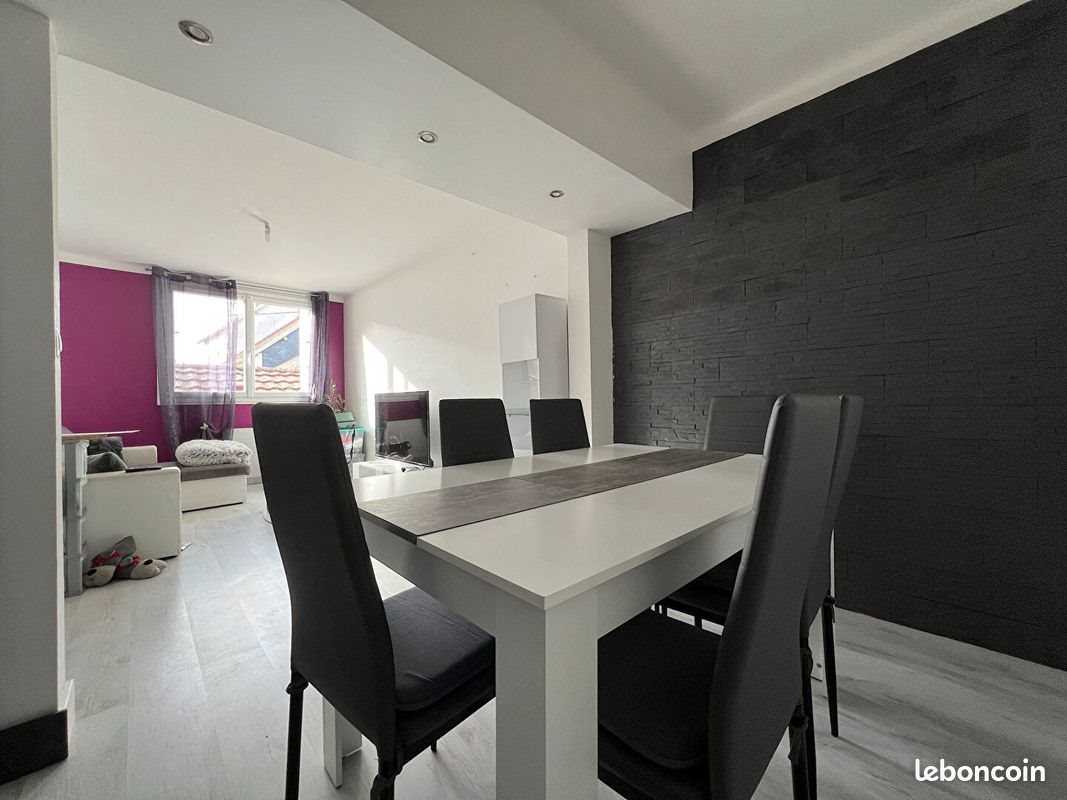 Appartement à louer, 61m², La Montagne