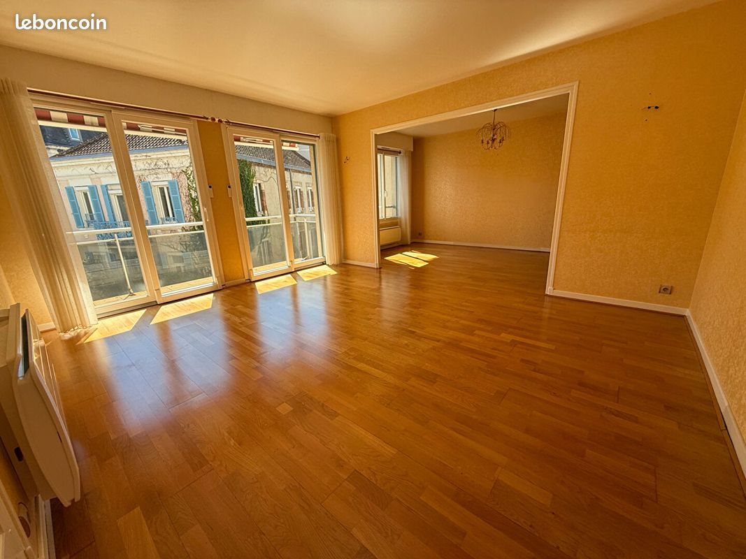 Appartement à vendre, 76m², Montluçon