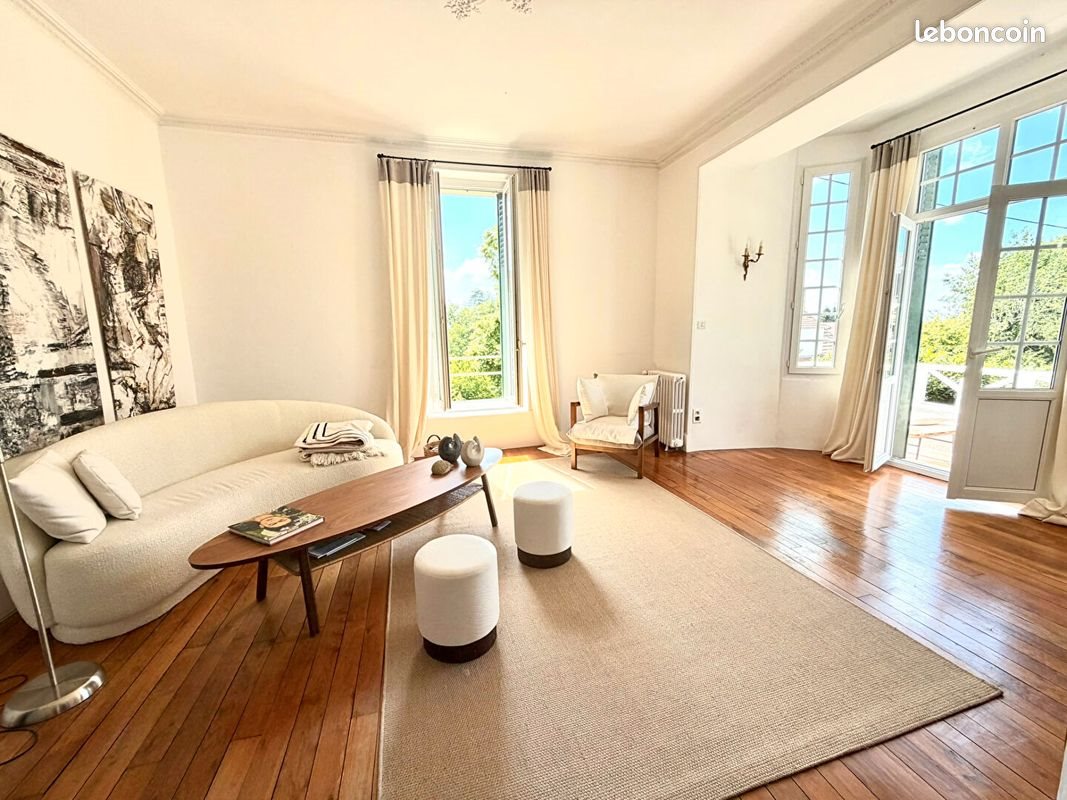 Maison à vendre, 136m², Néris-les-Bains