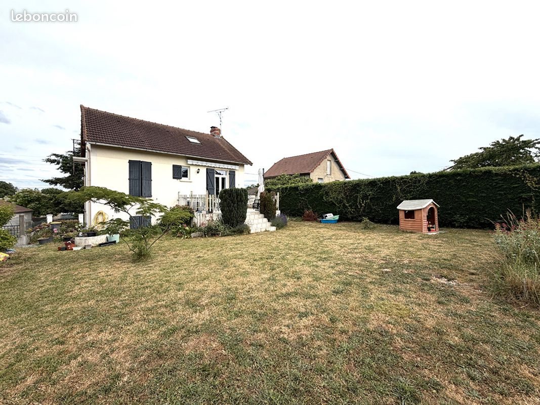 Maison à vendre, 94m², Domérat
