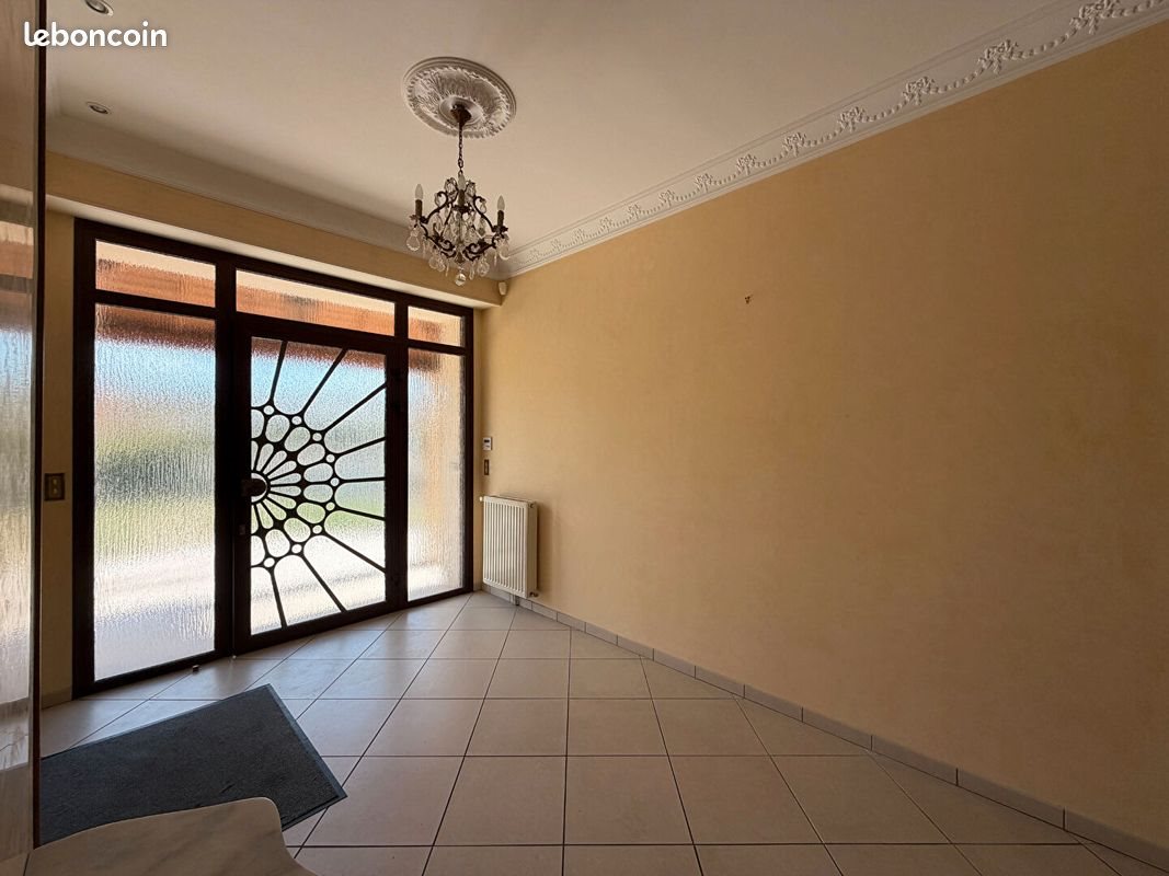 Maison à vendre, 350m², Prémilhat