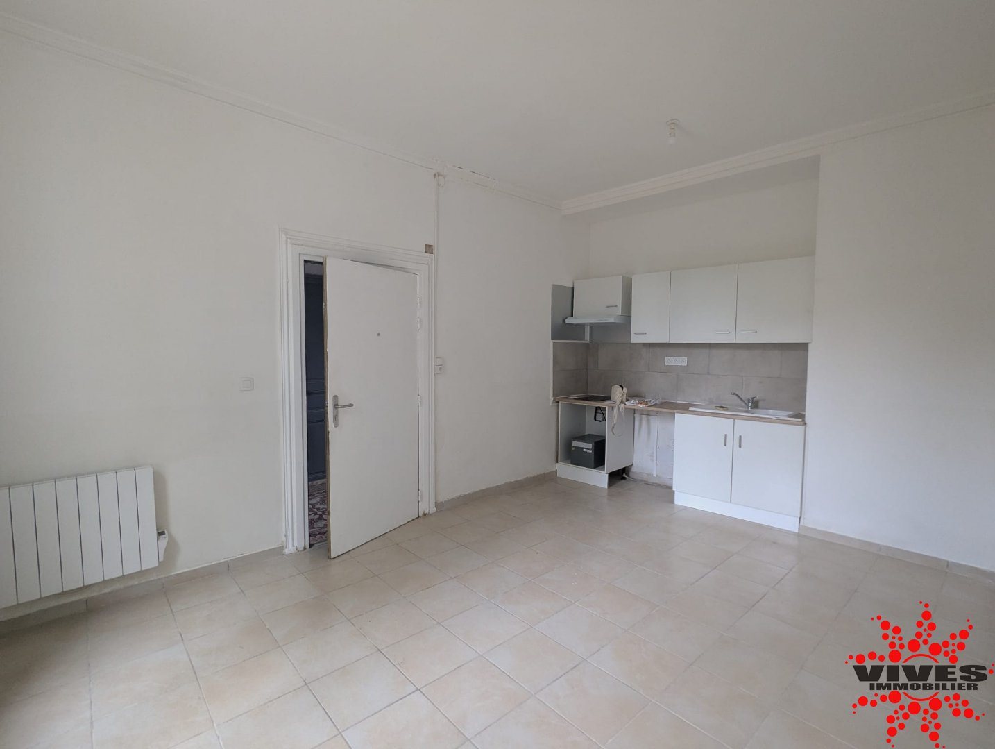 Appartement à louer, 33m², Thézan-lès-Béziers