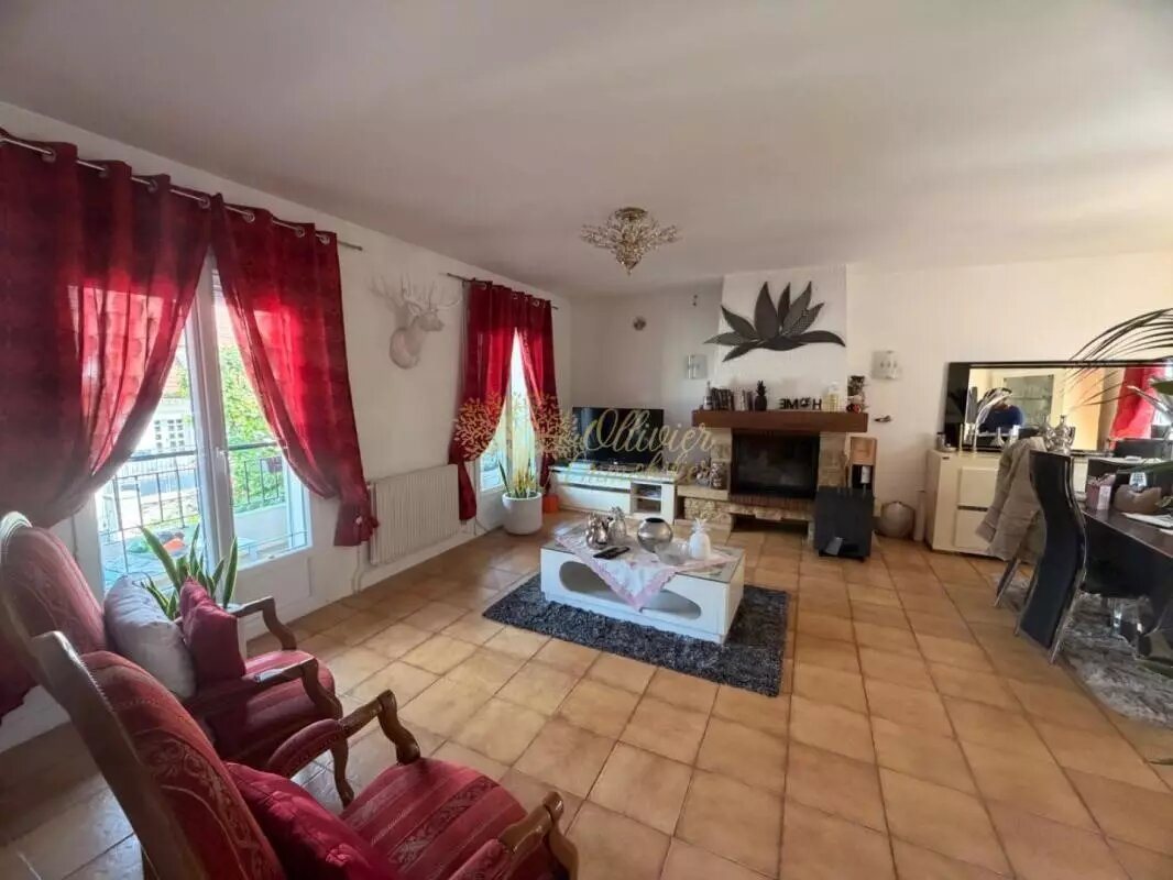 Maison à vendre, 187m², Pontault-Combault