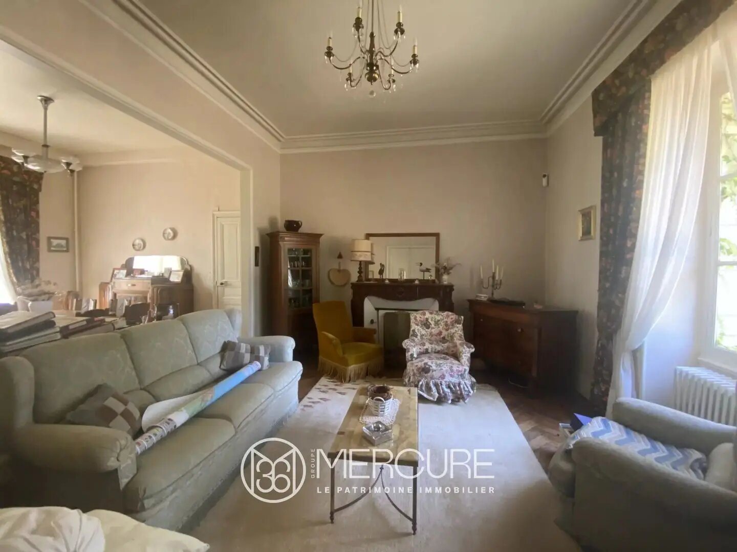 Maison à vendre, 322m², Montmorillon