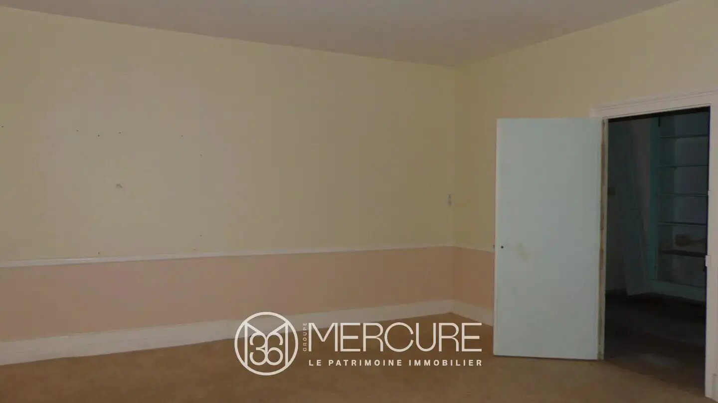 Maison à vendre, 580m², Montmorillon