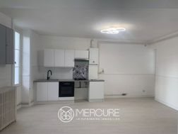 Appartement à louer, 61m², Latillé