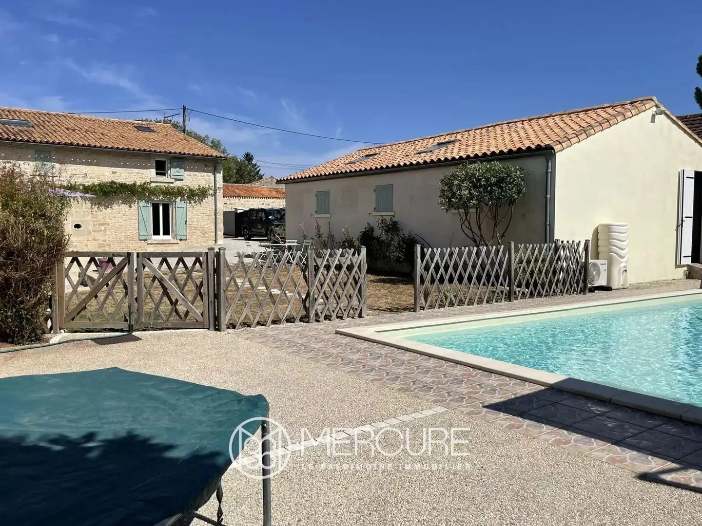 Maison à vendre, 200m², Aigondigné