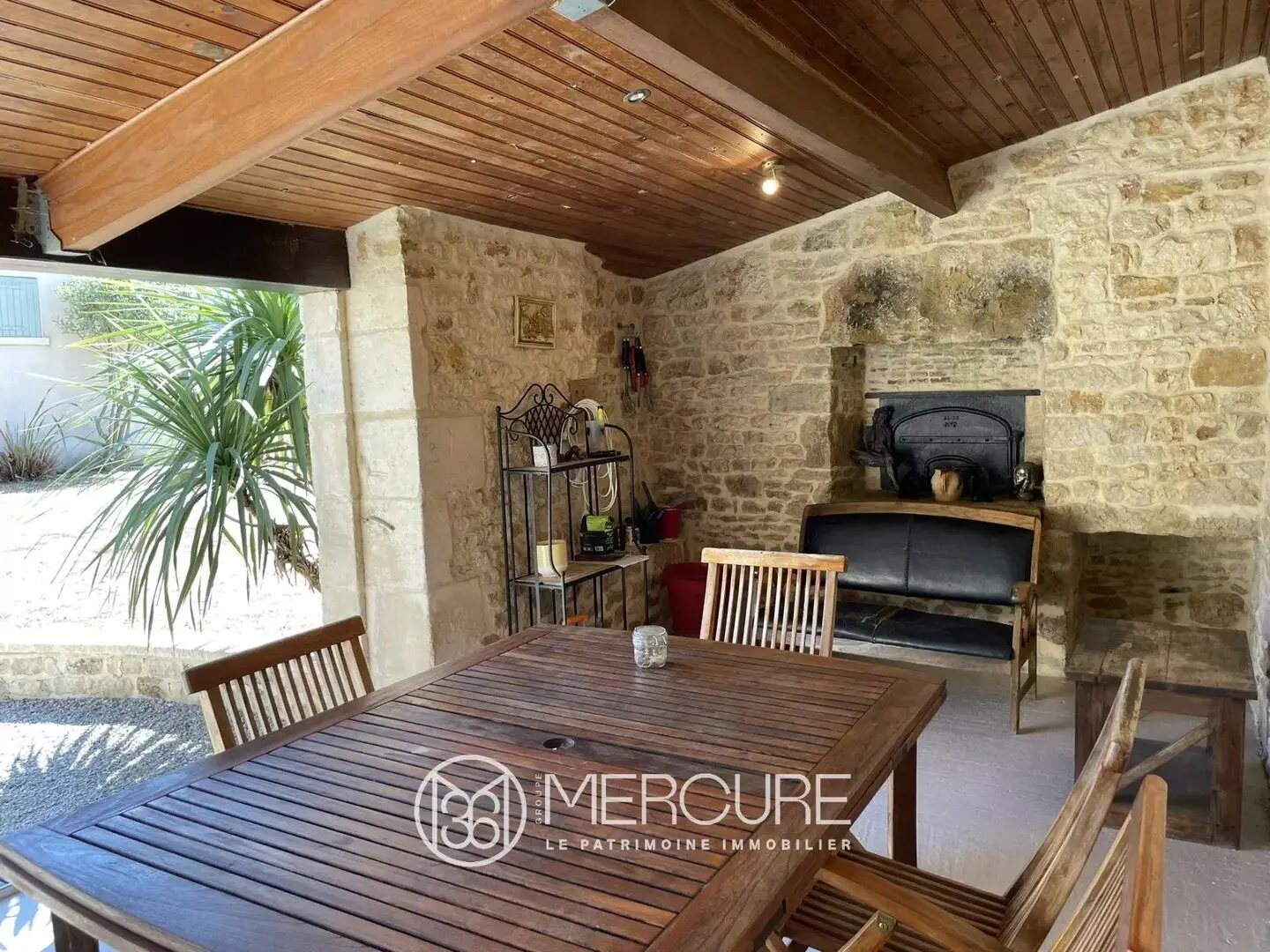Maison à vendre, 200m², Aigondigné