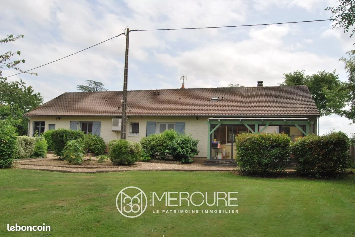 Maison à vendre, 183m², Thollet