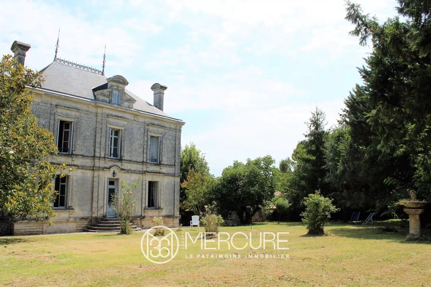 Maison à vendre, 375m², Saintes