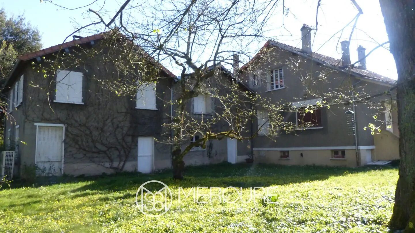Maison à vendre, 225m², Saulgé