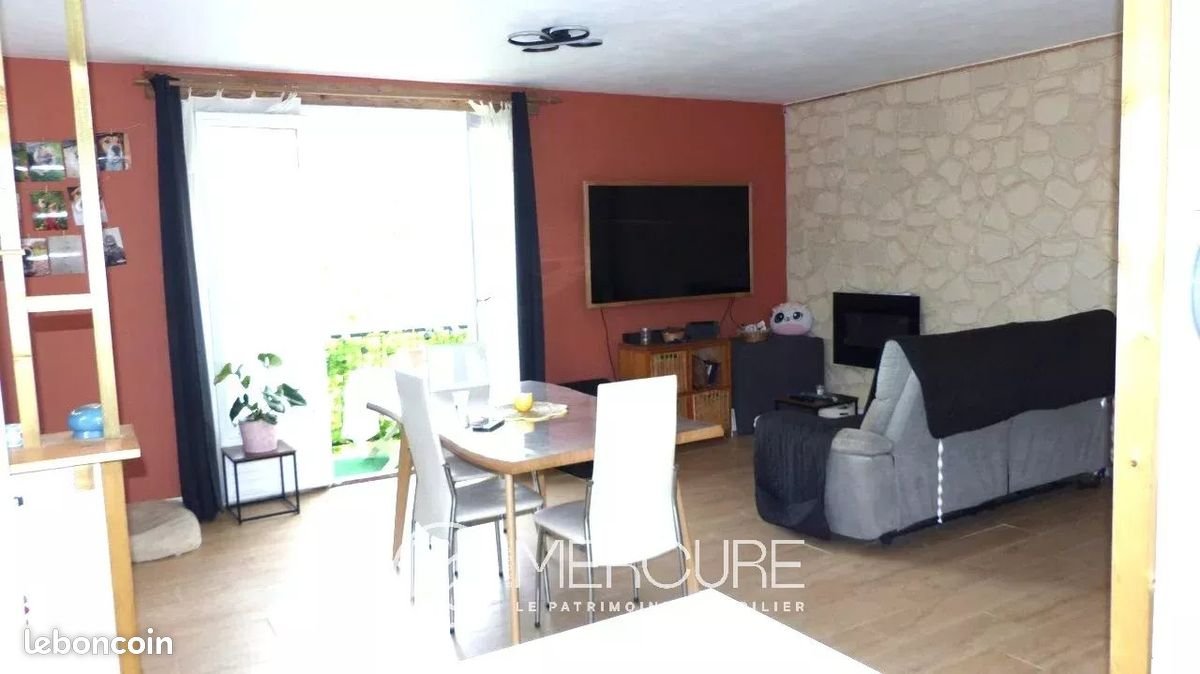 Maison à vendre, 80m², Saint-Léomer