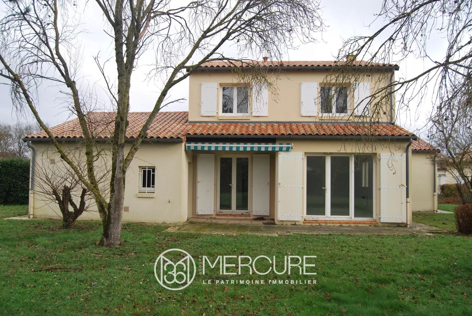 Maison à vendre, 131m², Civaux