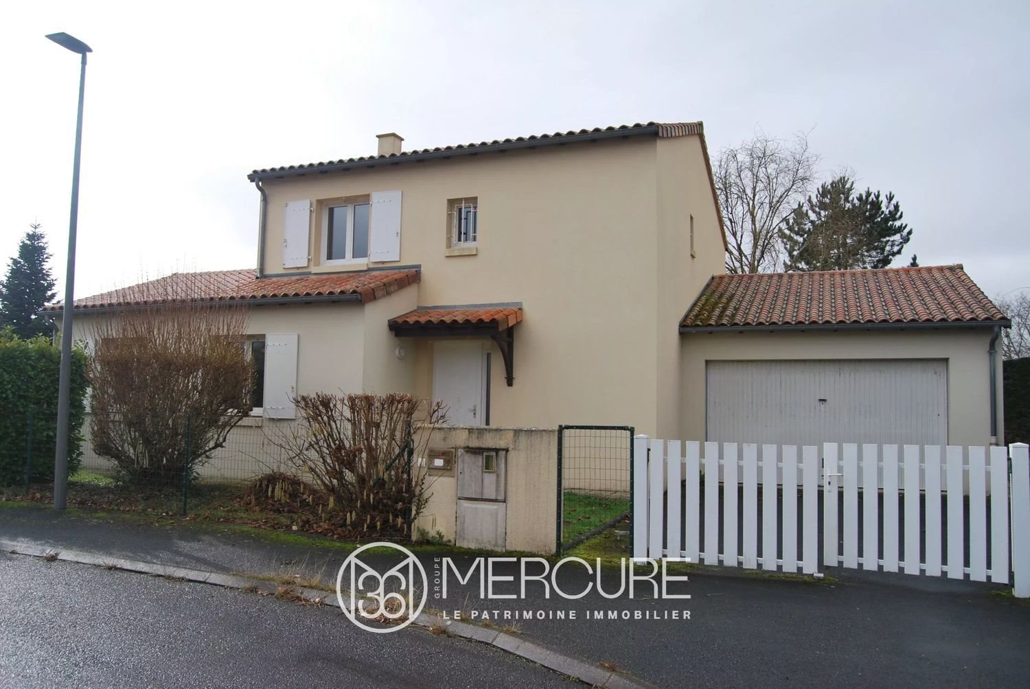 Maison à vendre, 131m², Civaux