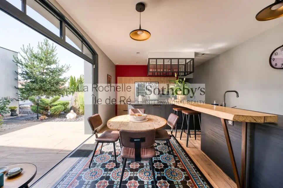 Maison à vendre, 380m², Saint-Xandre