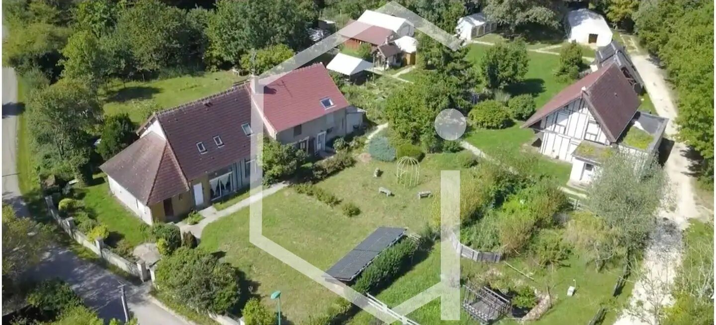 Maison à vendre, 482m², Cosne-Cours-sur-Loire