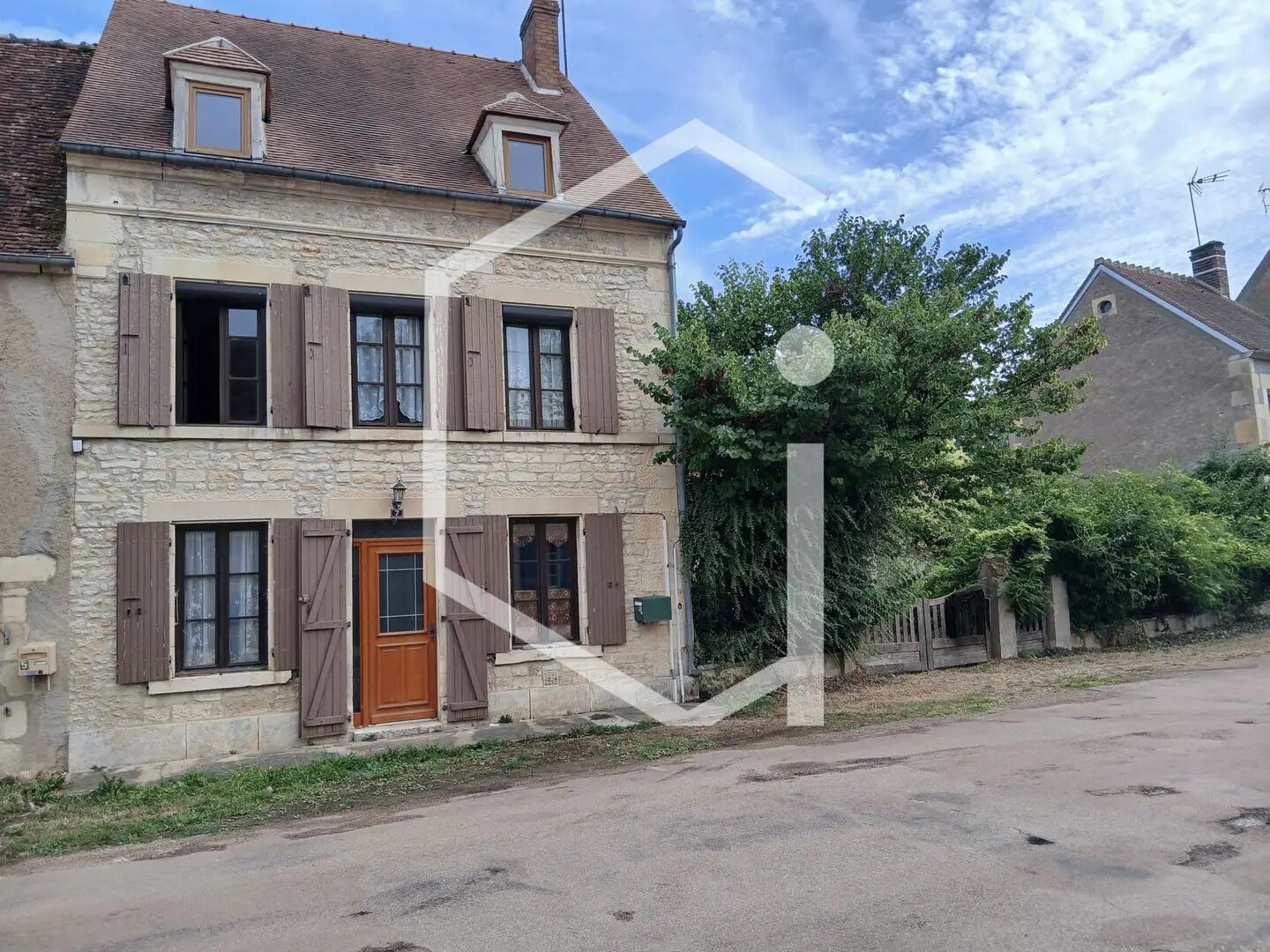 Maison à vendre, 130m², Donzy