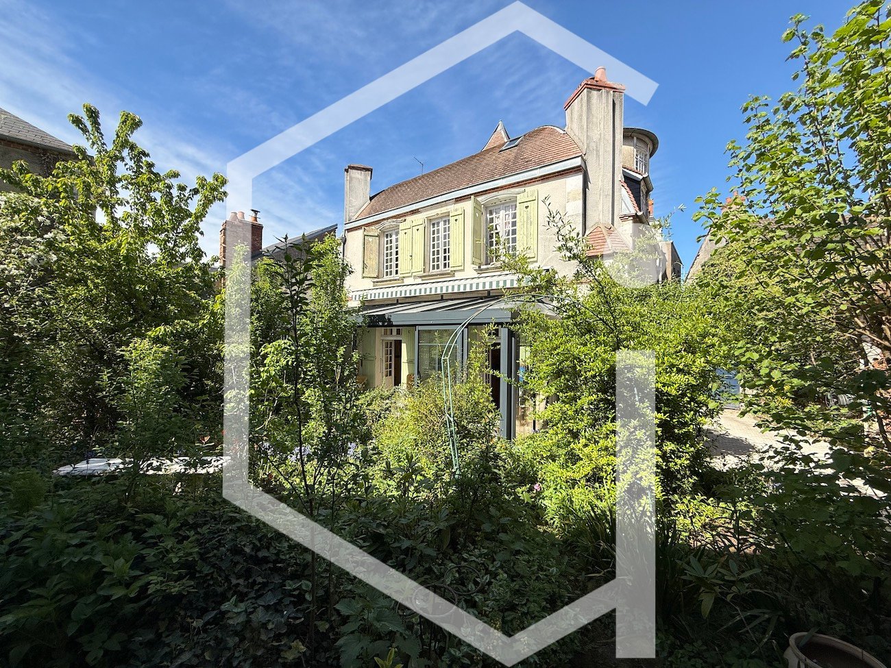Maison à vendre, 215m², Cosne-Cours-sur-Loire
