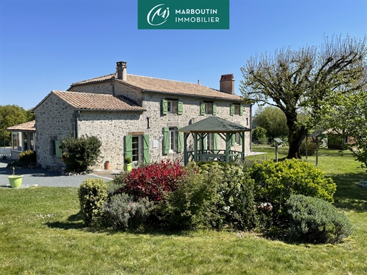 Maison 8 pièces 212 m² · à Casteljaloux · 212 m² · 346 000 €