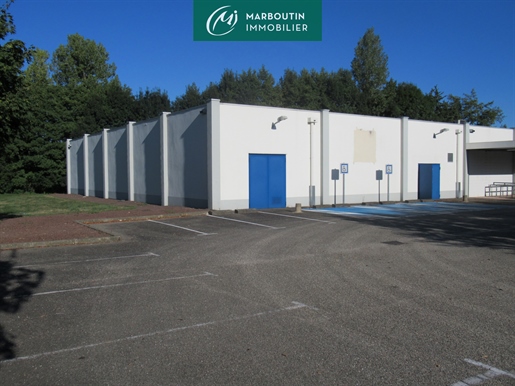Bâtiment Commercial · à Casteljaloux · 657 m² · 315 000 €