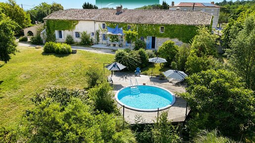 Maison 8 pièces 499 m² · à Casteljaloux · 499 m² · 355 000 €