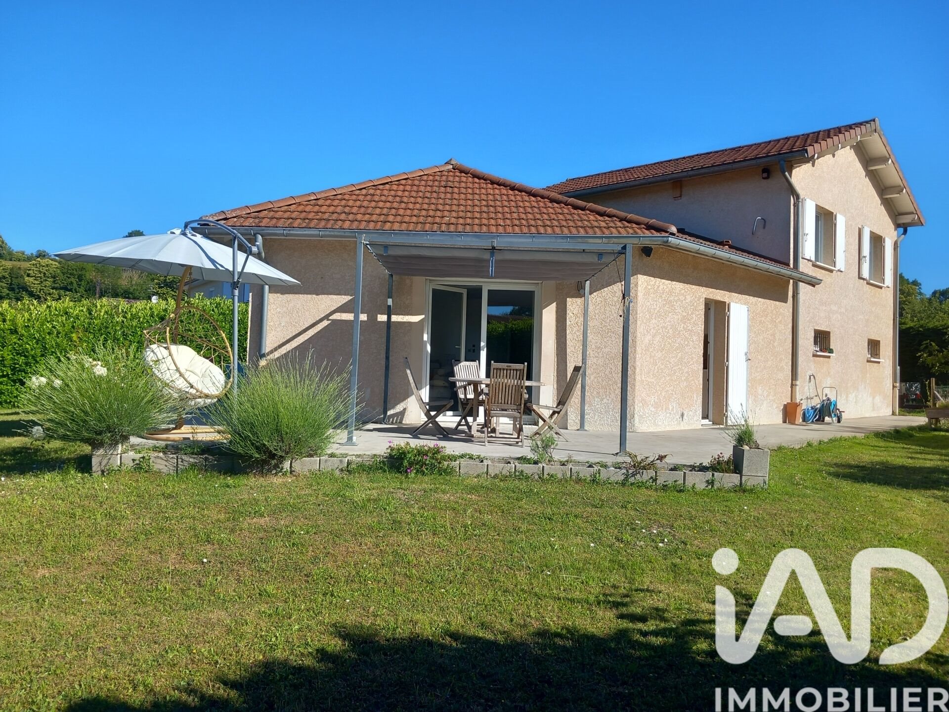 Maison à vendre, 111m², Châbons