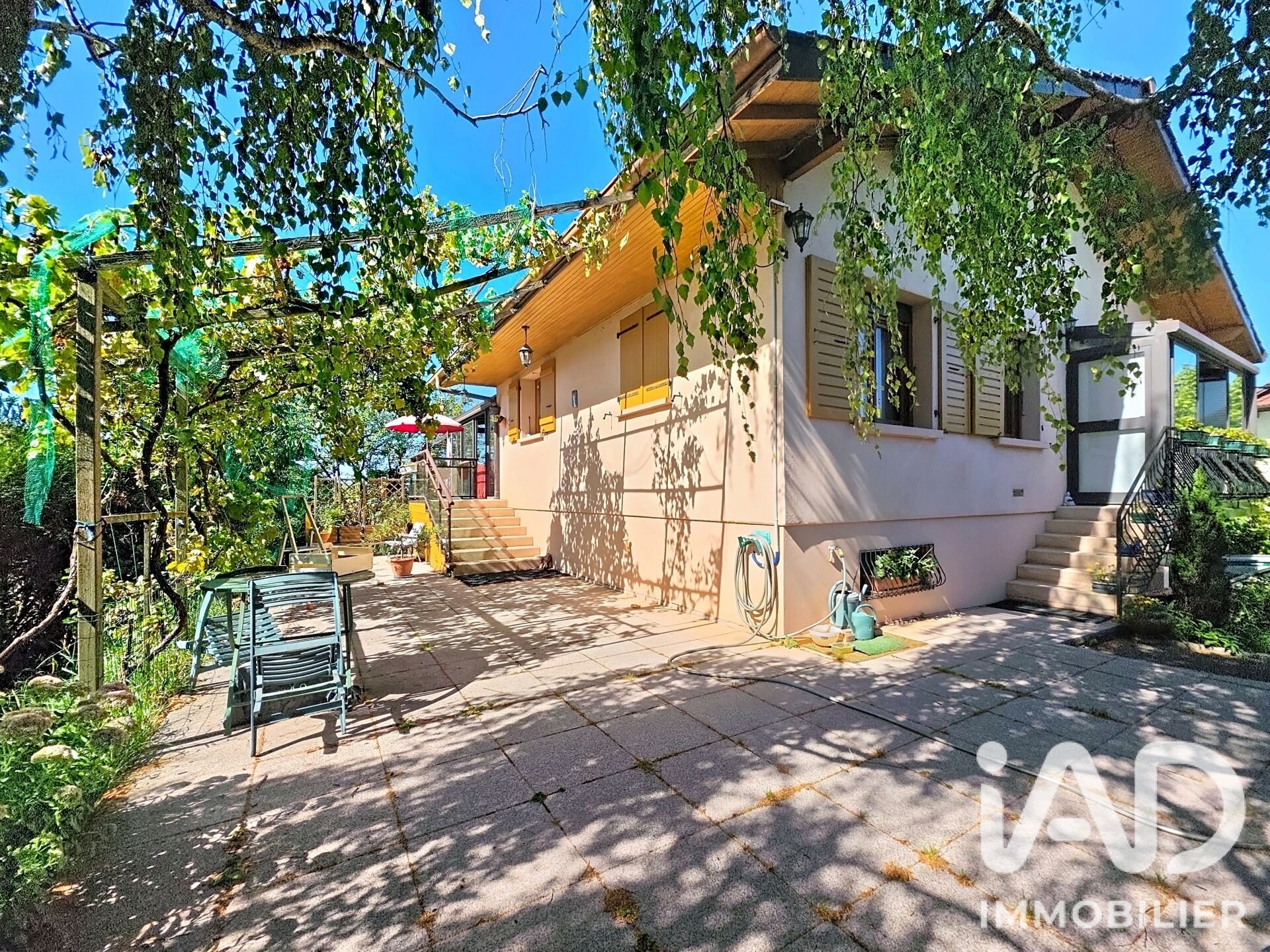 Maison à vendre, 190m², Cranves-Sales