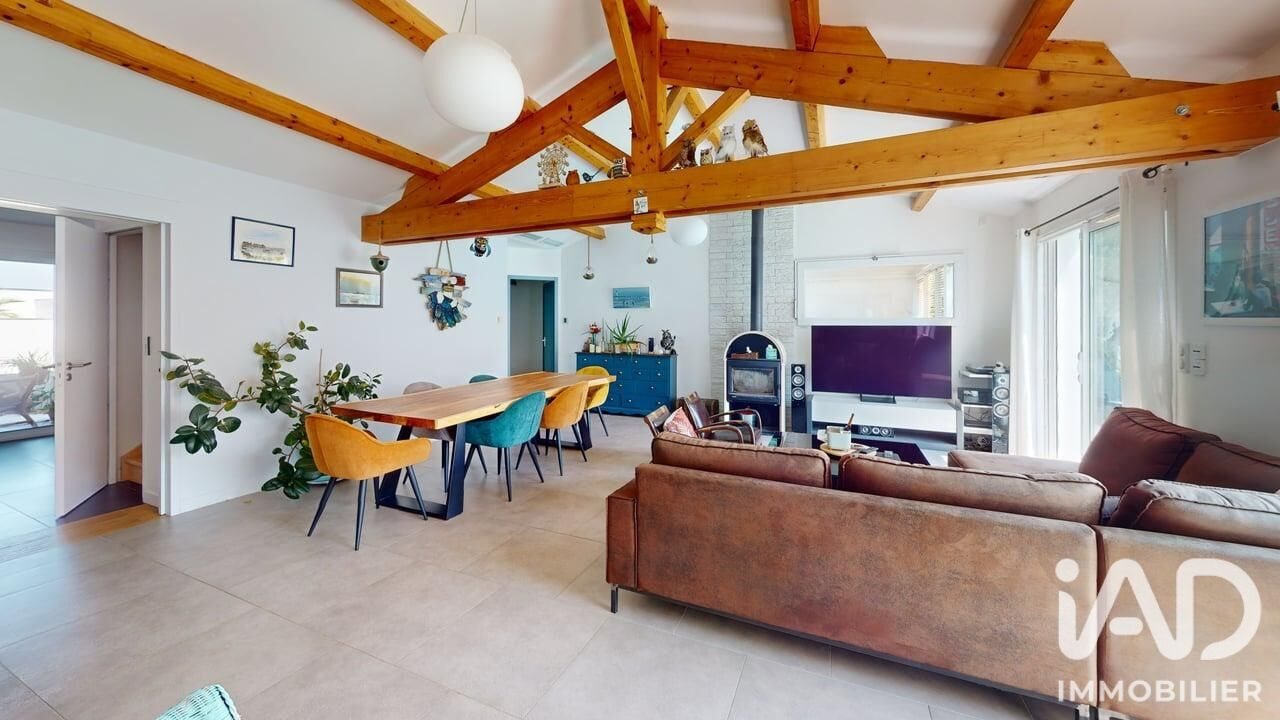 Maison à vendre, 158m², Sainte-Soulle