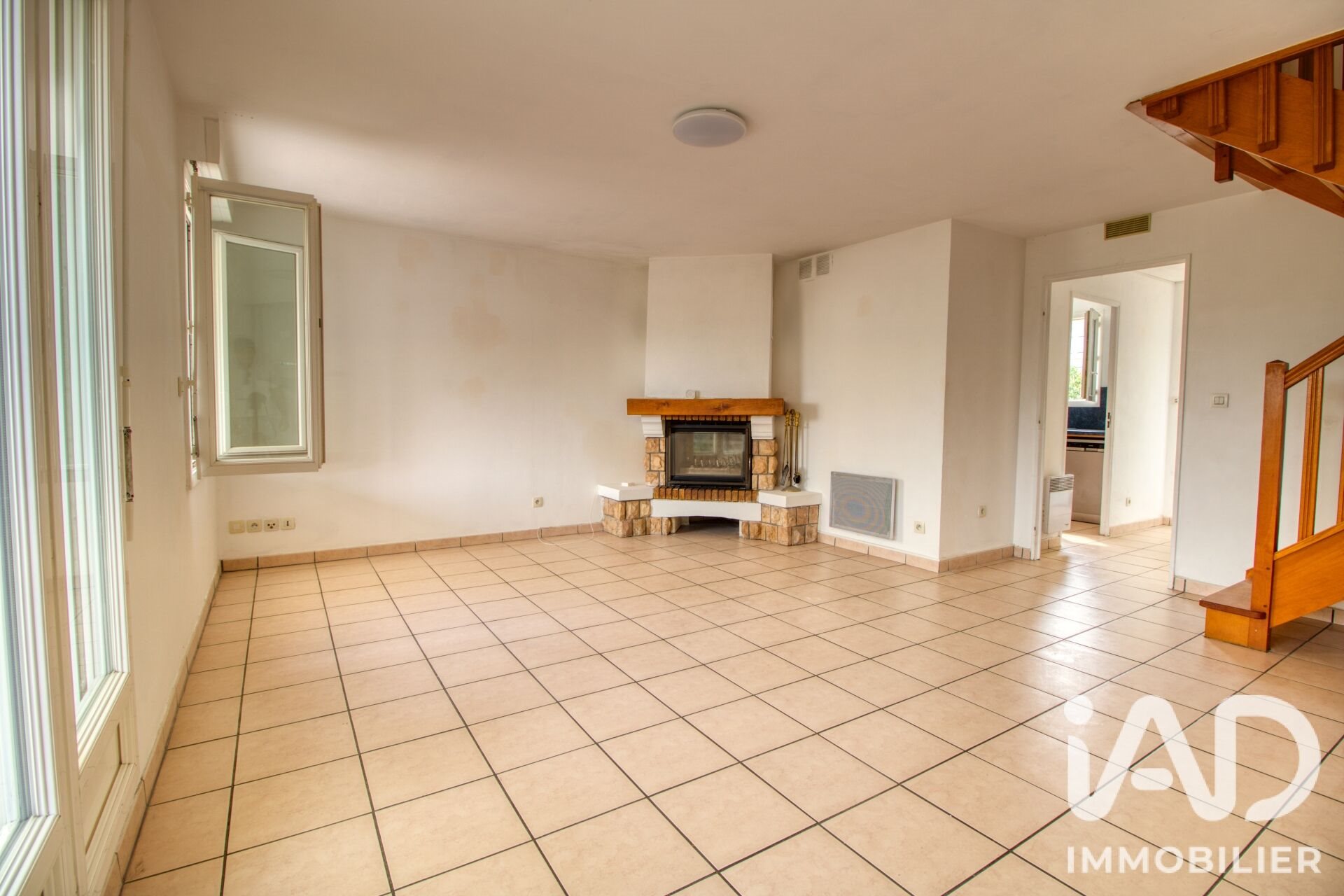 Maison à vendre, 77m², Aubergenville