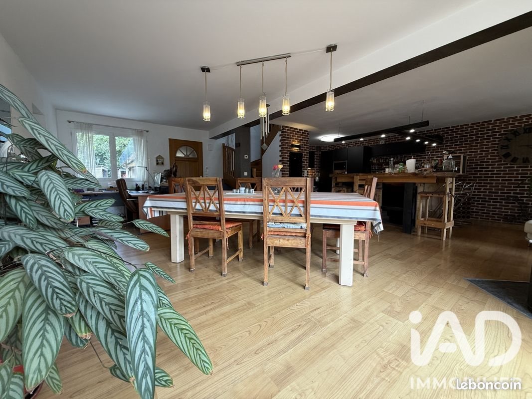 Maison à vendre, 168m², Locoal-Mendon