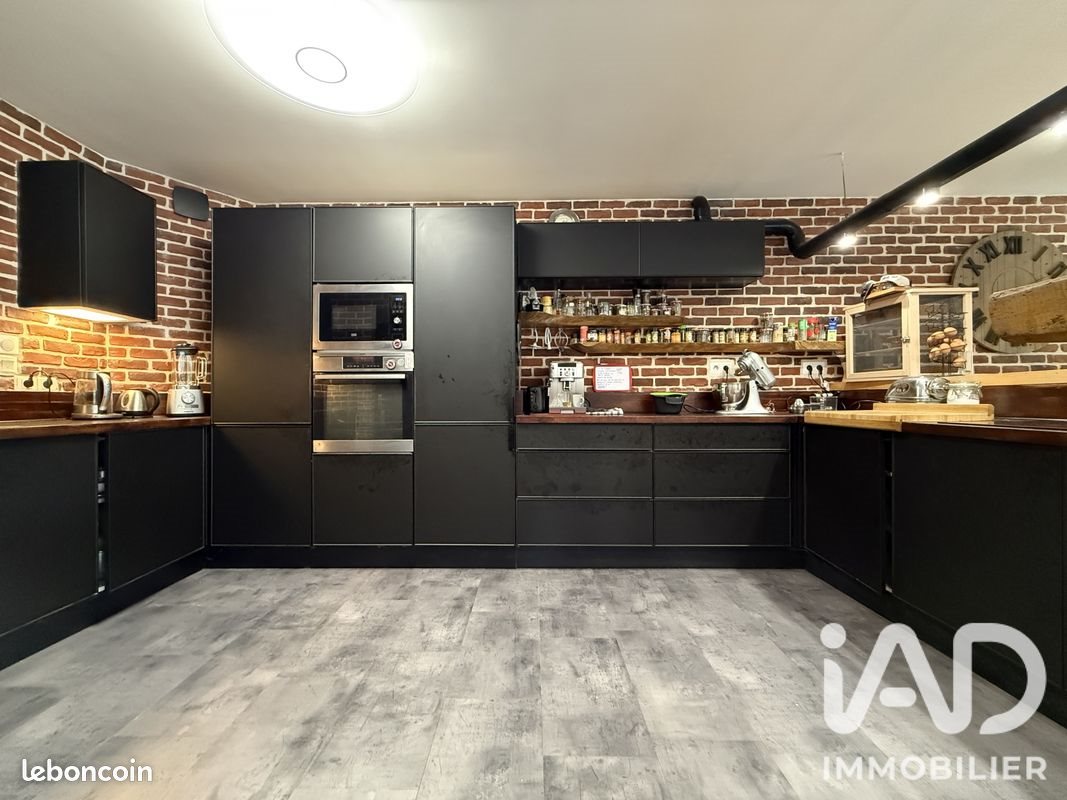 Maison à vendre, 168m², Locoal-Mendon