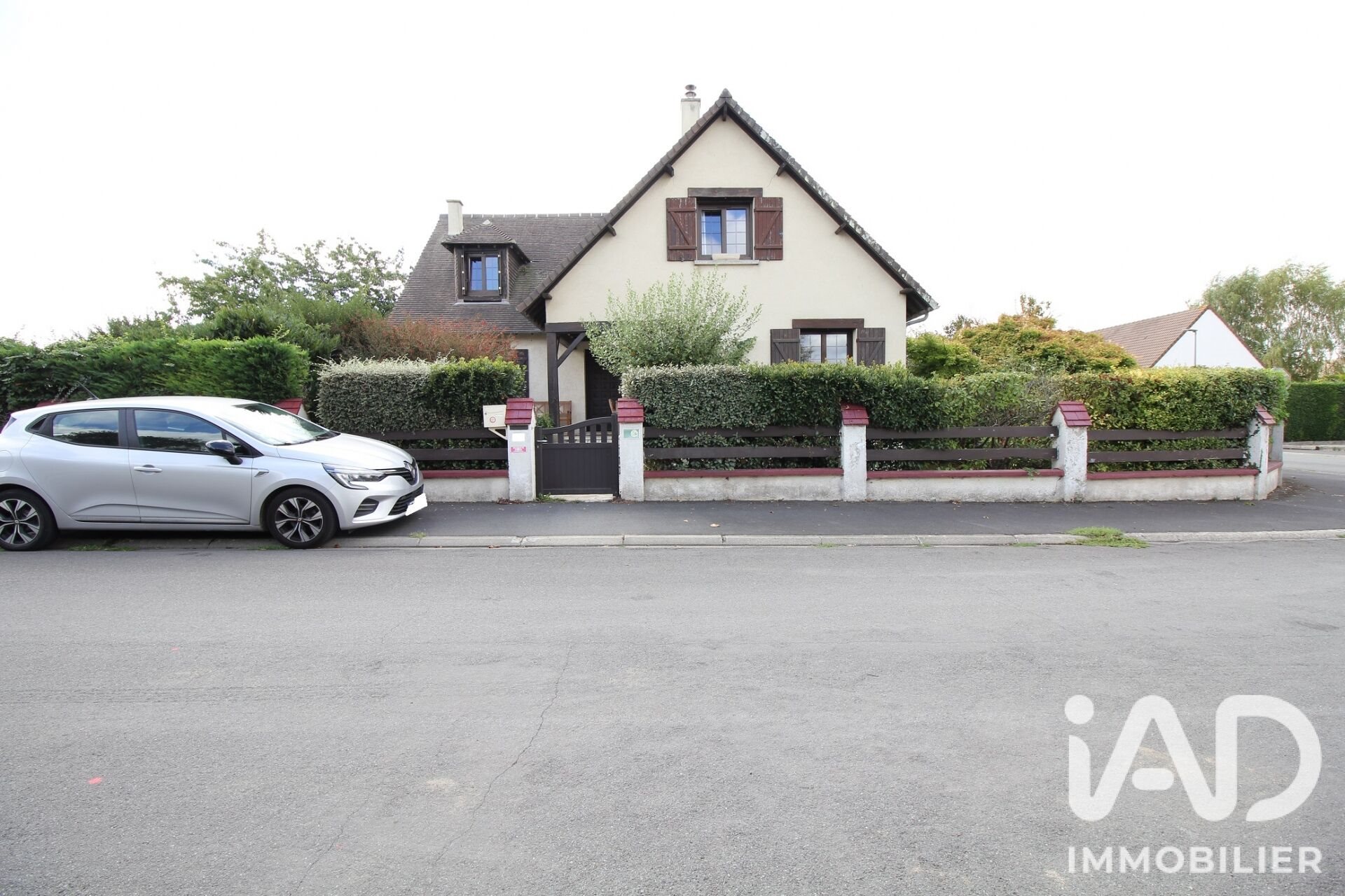 Maison à vendre, 132m², Sannerville