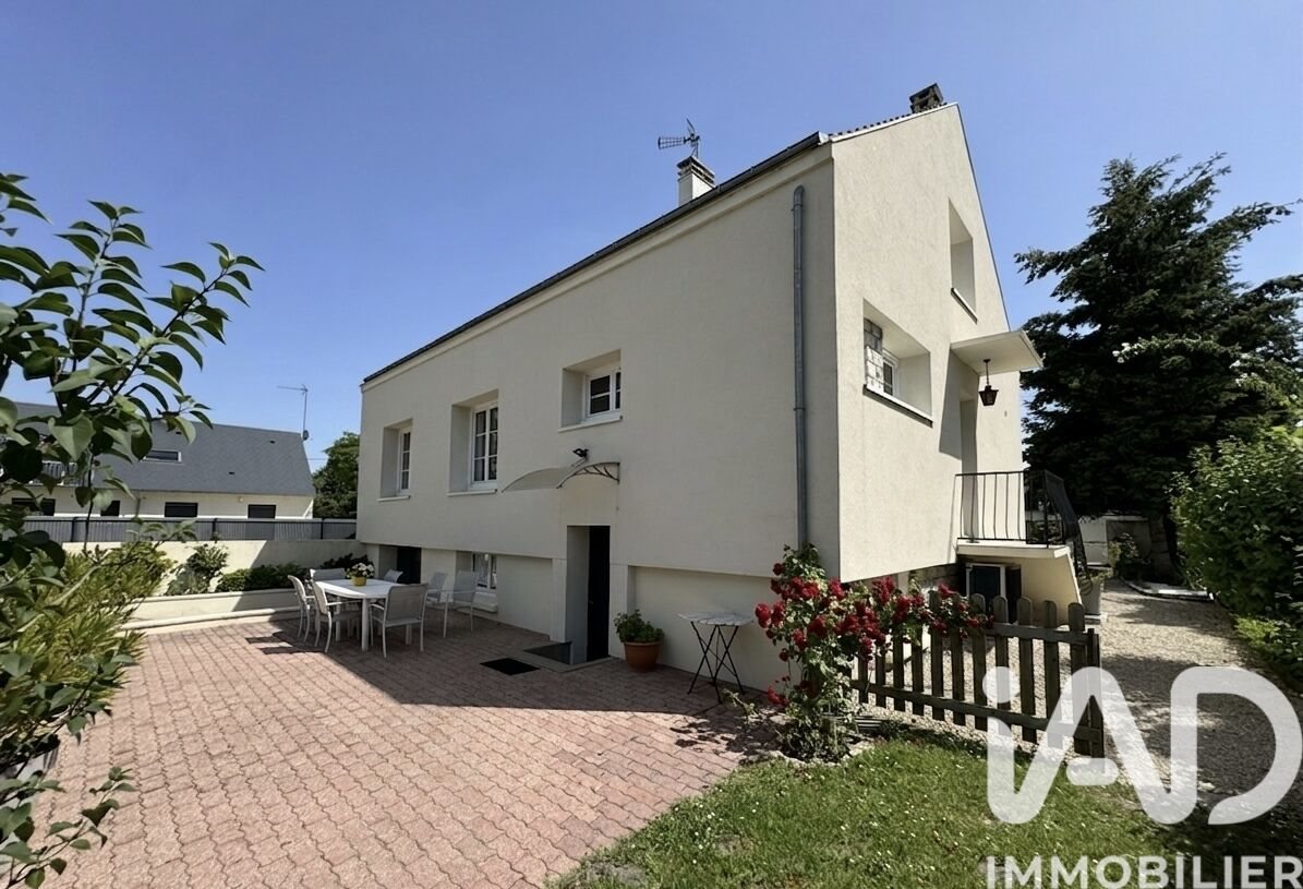 Maison à vendre, 150m², Saint-Hilaire-Saint-Mesmin