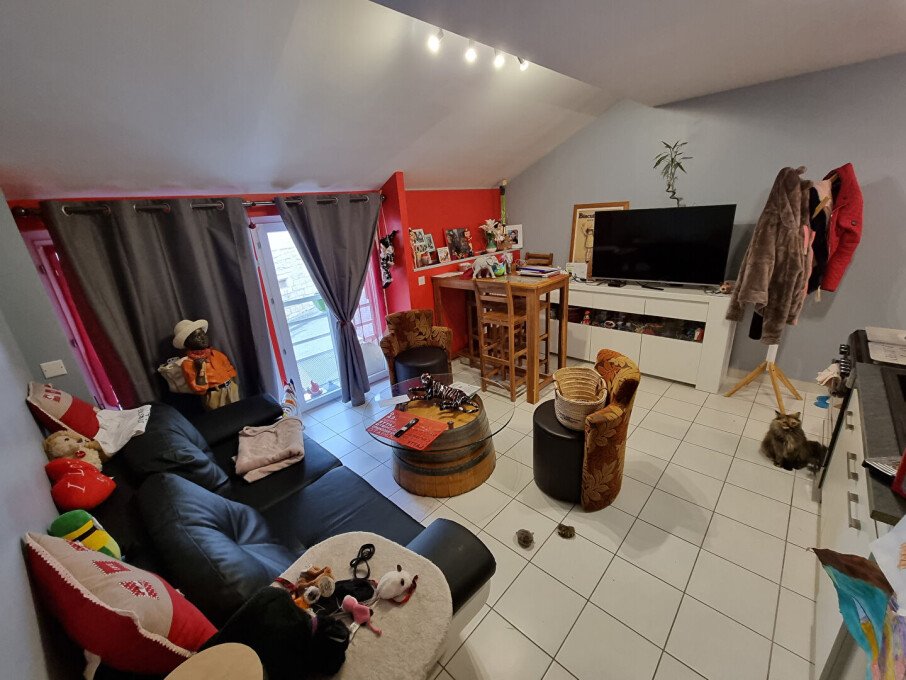 Appartement à louer, 43m², Les Neyrolles