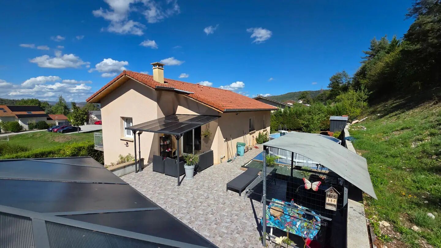 Maison à vendre, 131m², Arbent